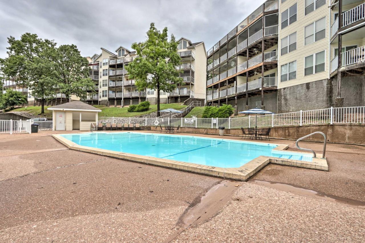 Lake Of The Ozarks Home With Balcony And Grill! Osage Beach Kültér fotó